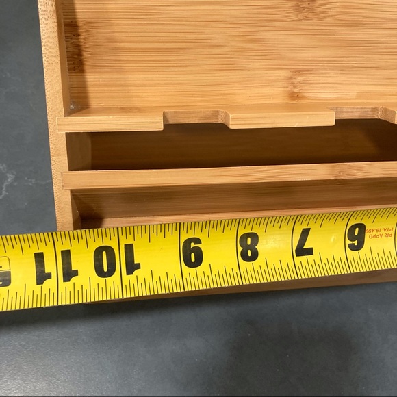 Pampered Chef bamboo charging station organizer - Picture 10 of 13